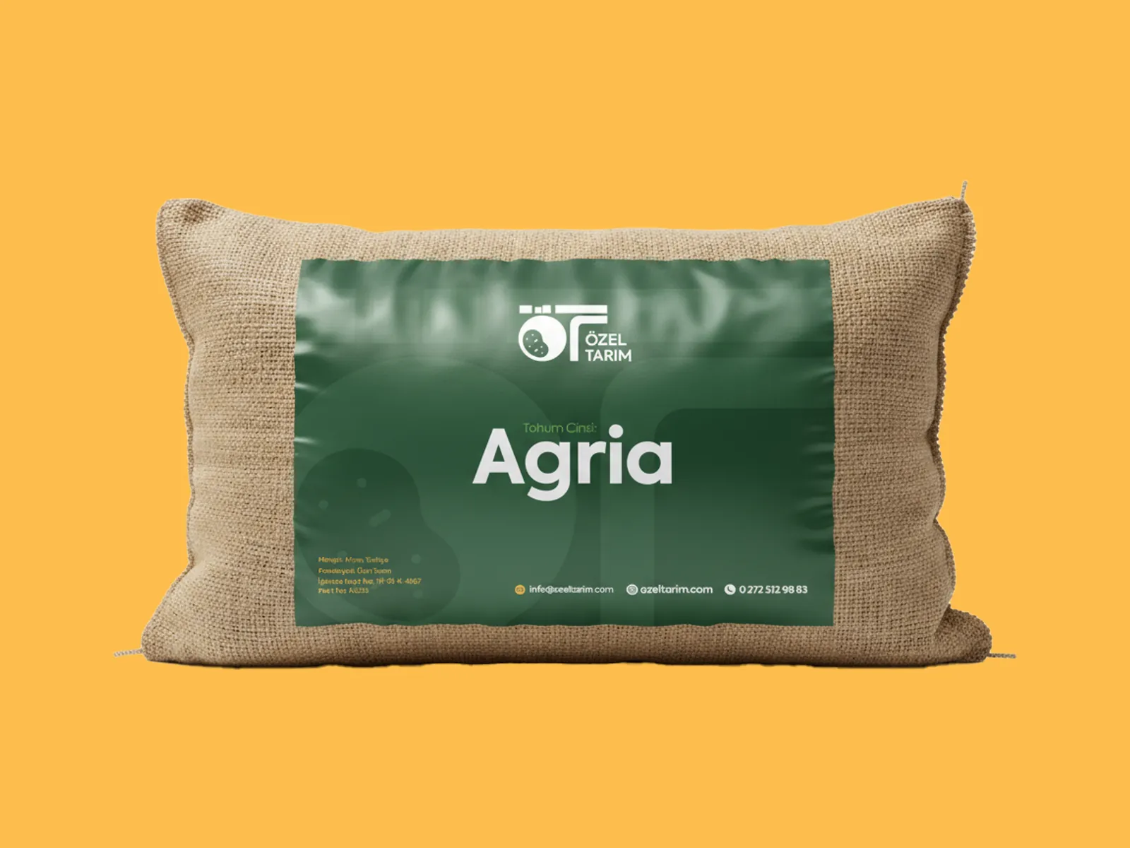 Yeşil Özel Tarım etiketi basılmış jüt patates çuvalı; etikette Agria çeşit adı.